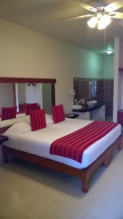 Auto Hotel Paraiso Inn Паленке Номер фото